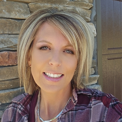 Dana Schmelzle, District Manager