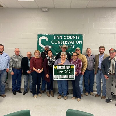 Morgan & Marsha Brown - 2021 Linn Co. Grassland Award Recipient